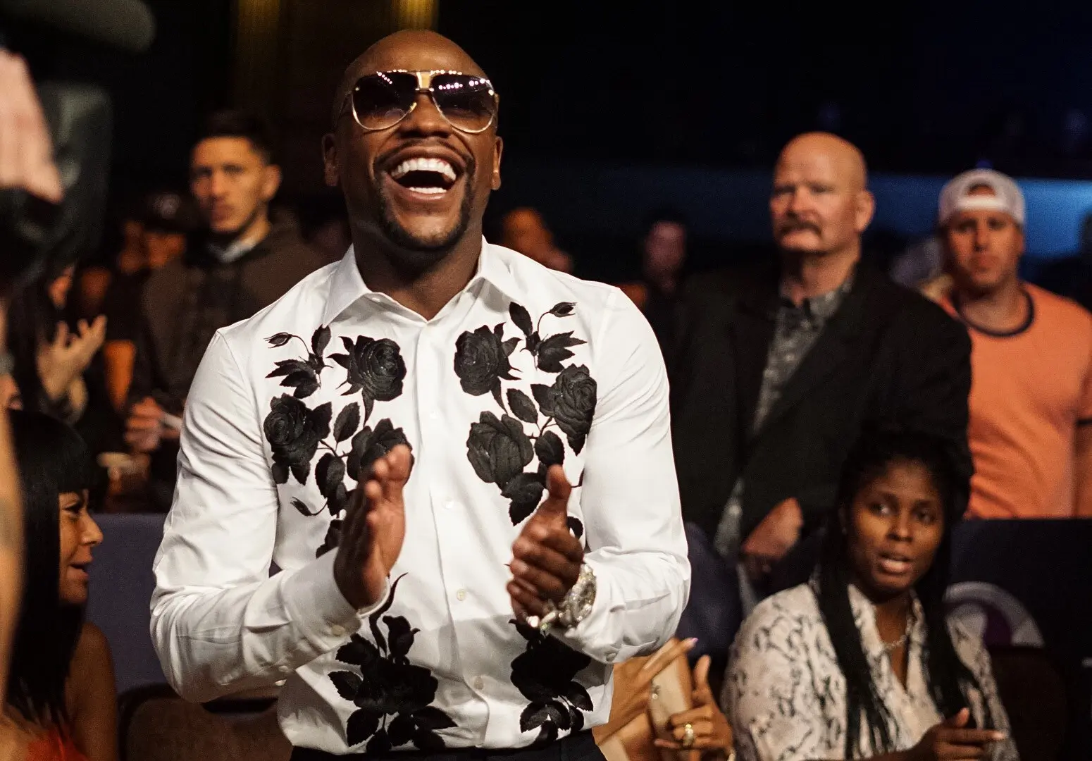 Floyd Mayweather Is Back To Prove He Owns Boxing With MayGregor